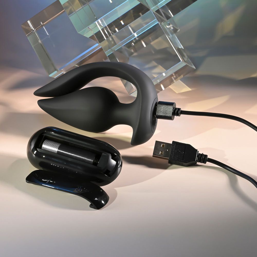 Evolved THE GENIE - Black 11.2 cm USB Rechargeable Vibrating Plug with Wireless Remote Evolved