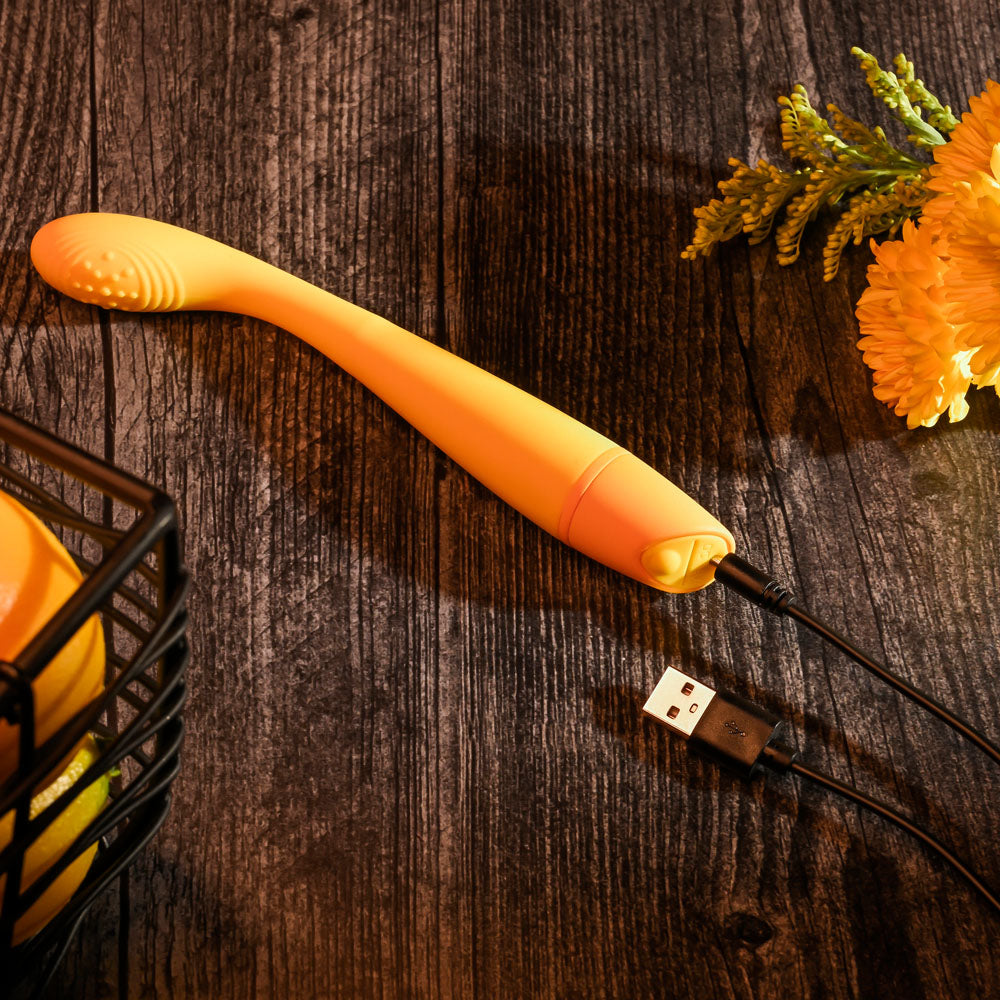 Selopa LEMON SQUEEZE - Yellow 18.4 cm USB Rechargeable Vibrator Selopa