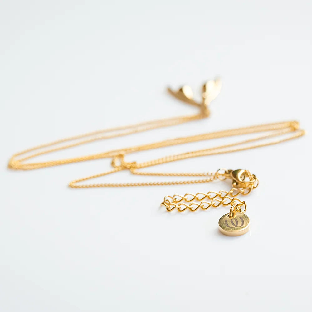 Womanizer Gold Clitoris Necklace - Club X