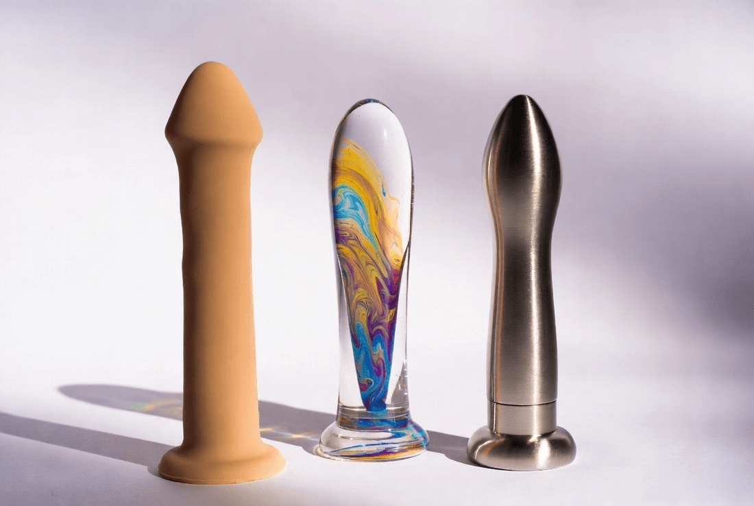 Silicone vs. Glass vs. Stainless Steel Dildo