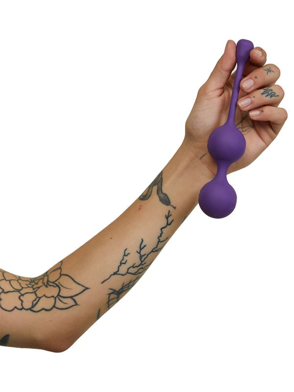 Clara Vibrating Kegel Balls App Controlled Vibio