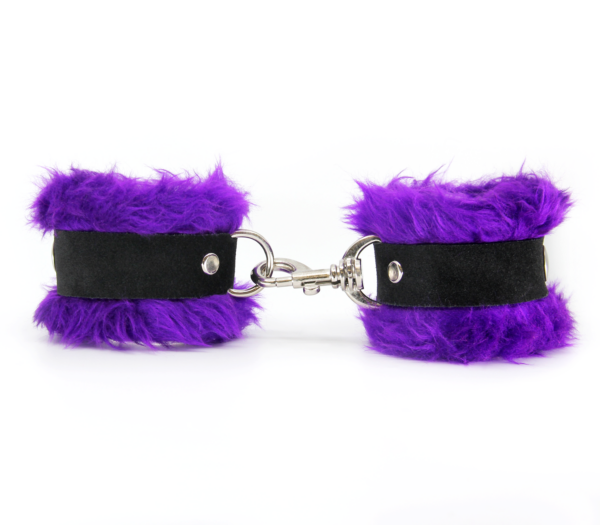 Han011 Fluffy Cuffs With Suede Leather Strap Purple - Club X