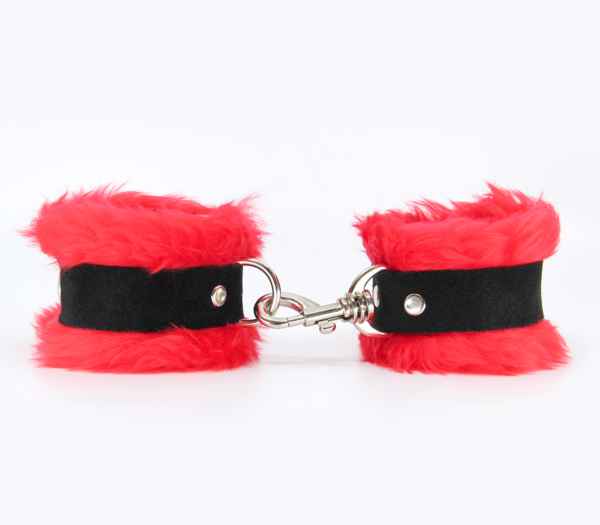 Han011 Fluffy Cuffs With Suede Leather Strap Red - Club X