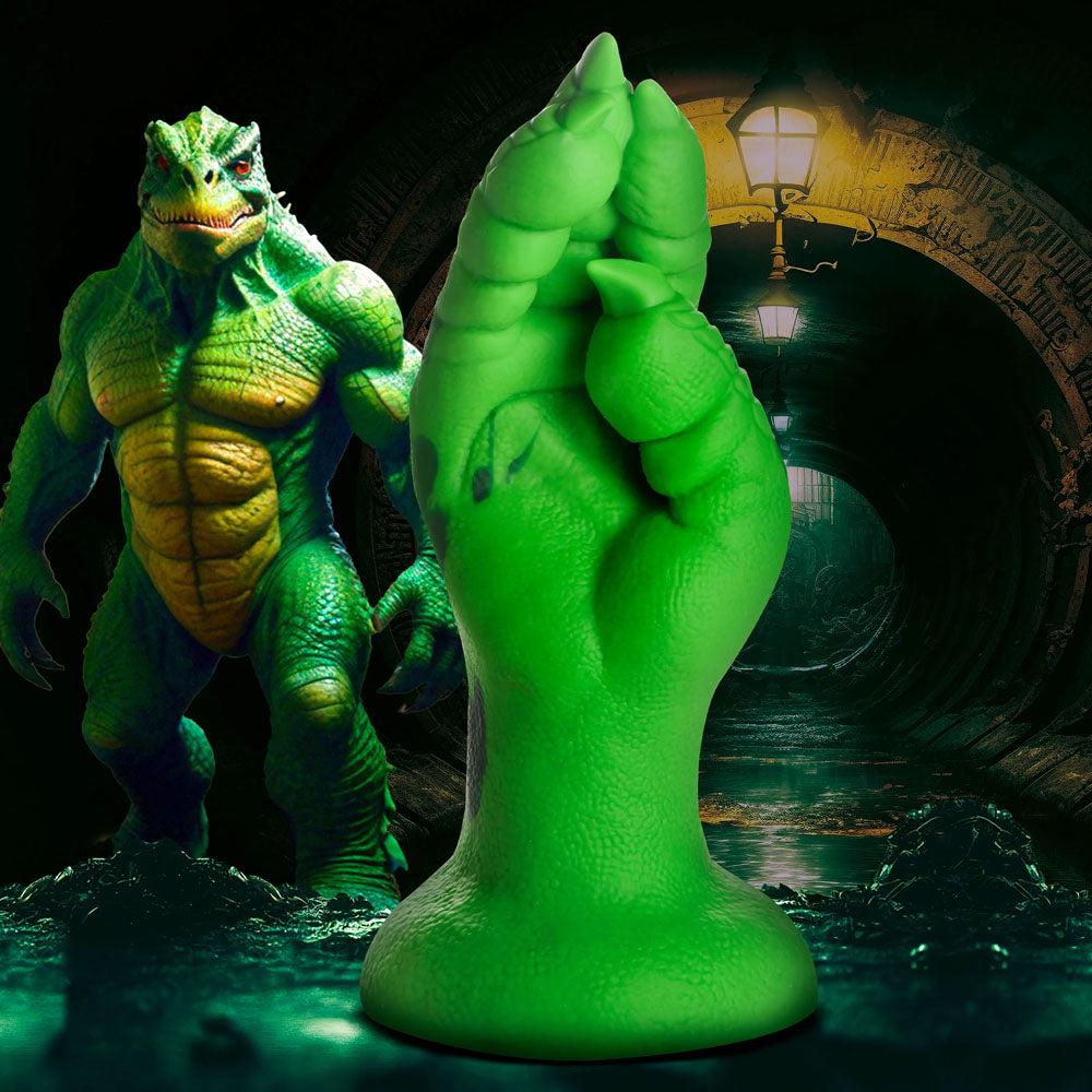 Creature Cocks Raptor Claw Fisting Silicone Dildo - Green 21.8 cm Claw Fantasy Dildo XR Brands