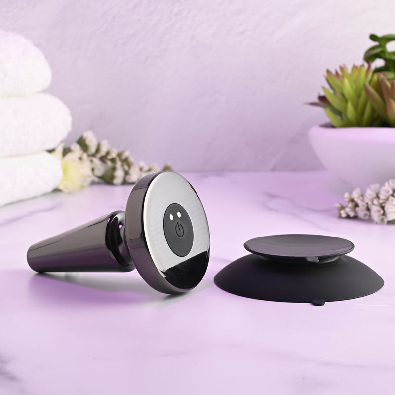 Evolved BEGINNER METAL PLUG - Black Chrome 11.2 cm USB Rechargeable Vibrating Butt Plug Evolved