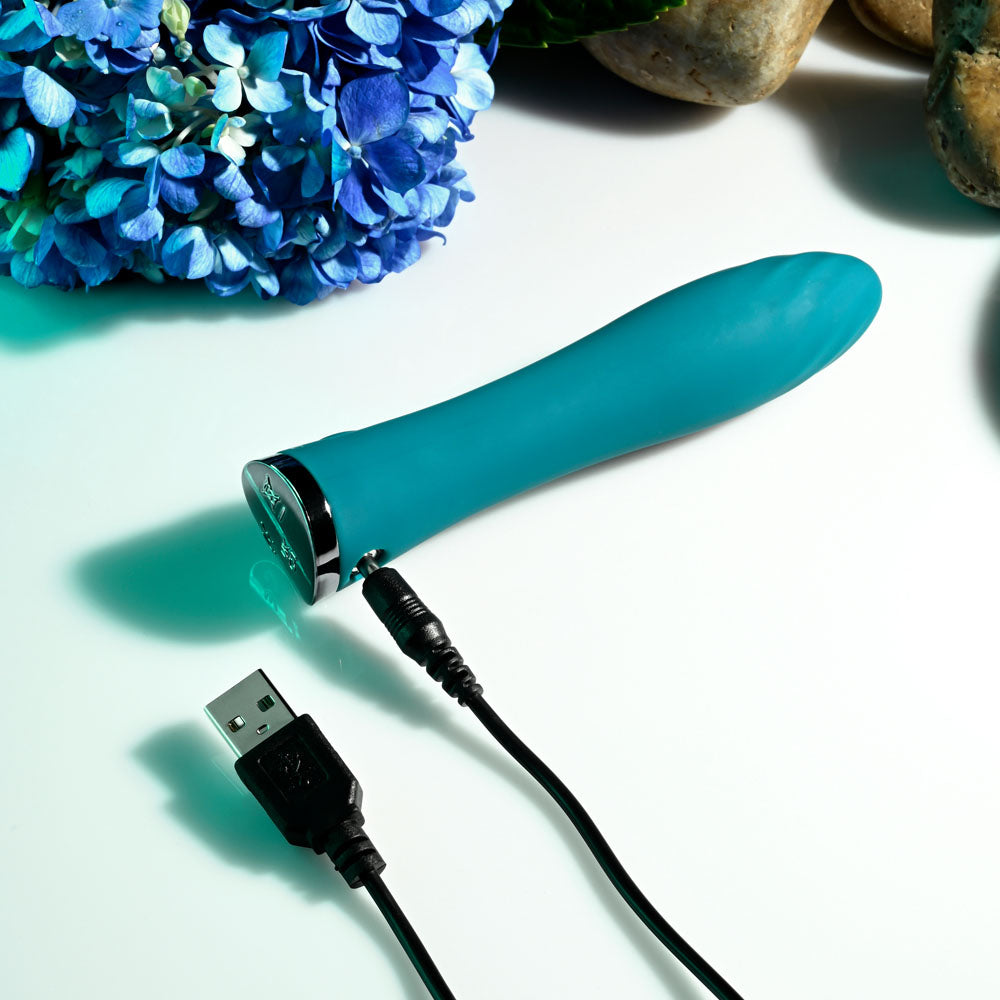 Evolved ULTRA WAVE - Blue 13 cm USB Rechargeable Mini Vibrator Evolved