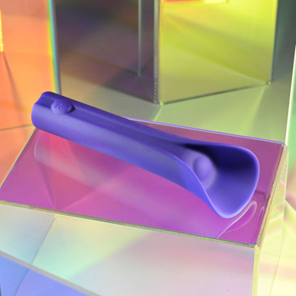 Evolved FULL COVERAGE - Purple 11.9 cm USB Rechargeable Bullet Evolved