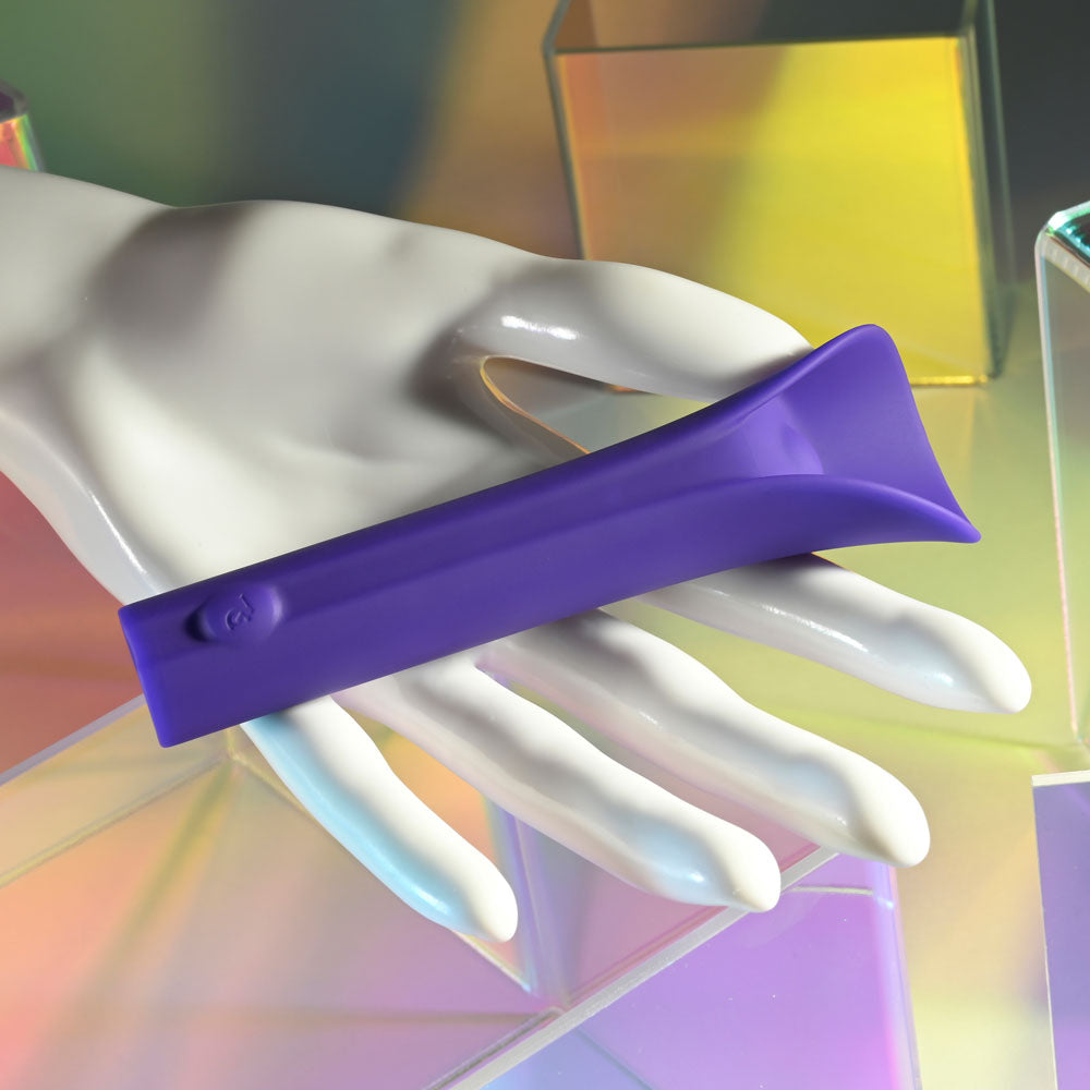 Evolved FULL COVERAGE - Purple 11.9 cm USB Rechargeable Bullet Evolved