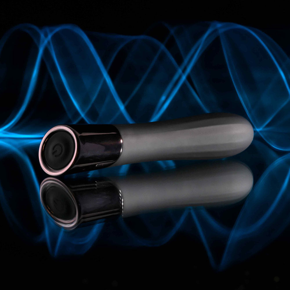Evolved BACK IN BLACK - Black 11.9 cm USB Rechargeable Bullet Evolved