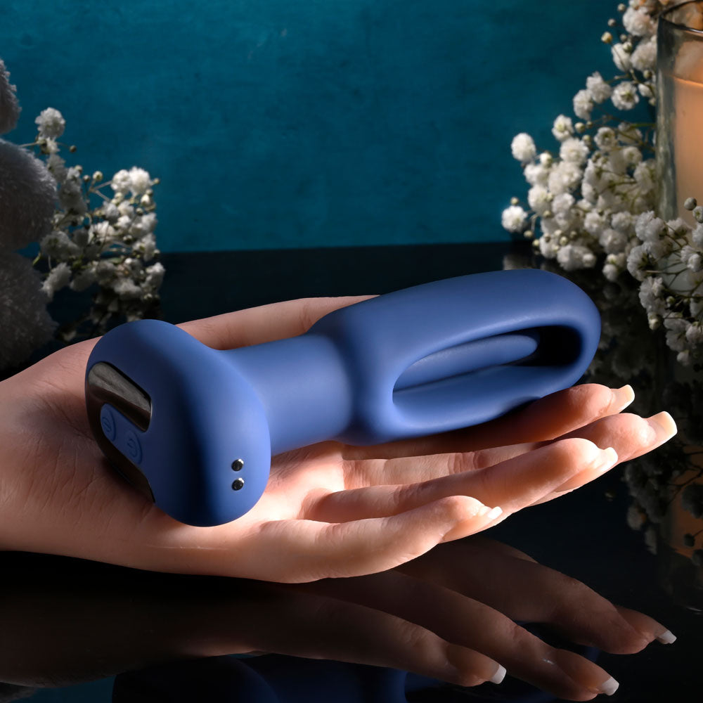 Evolved THE FLAPPER - Blue 14 cm USB Rechargeable Vibrating and Flapping Butt Plug with Remote Evolved