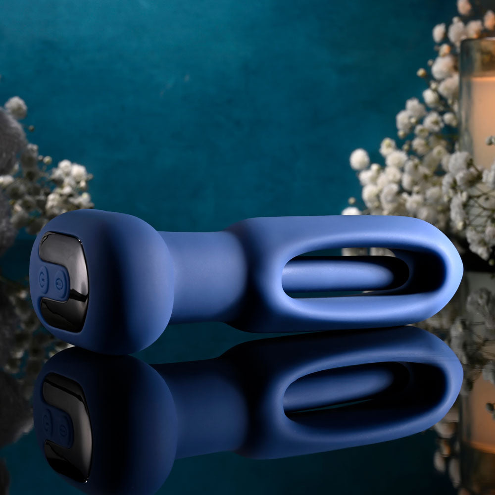 Evolved THE FLAPPER - Blue 14 cm USB Rechargeable Vibrating and Flapping Butt Plug with Remote Evolved