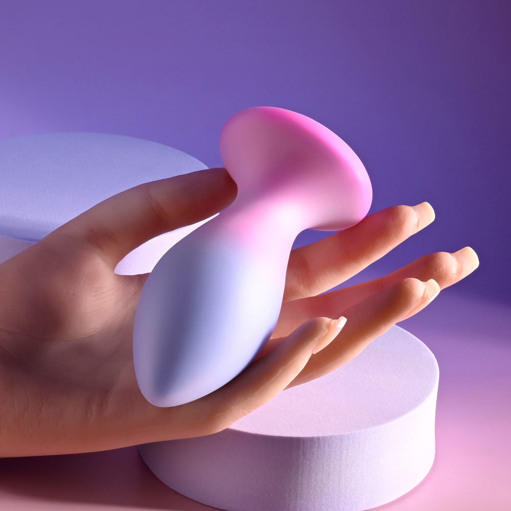 Evolved PARADISE PLUG - Pink/Purple 10.5 cm USB Rechargeable Vibrating Butt Plug with Wireless Remote Evolved