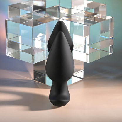 Evolved THE GENIE - Black 11.2 cm USB Rechargeable Vibrating Plug with Wireless Remote Evolved