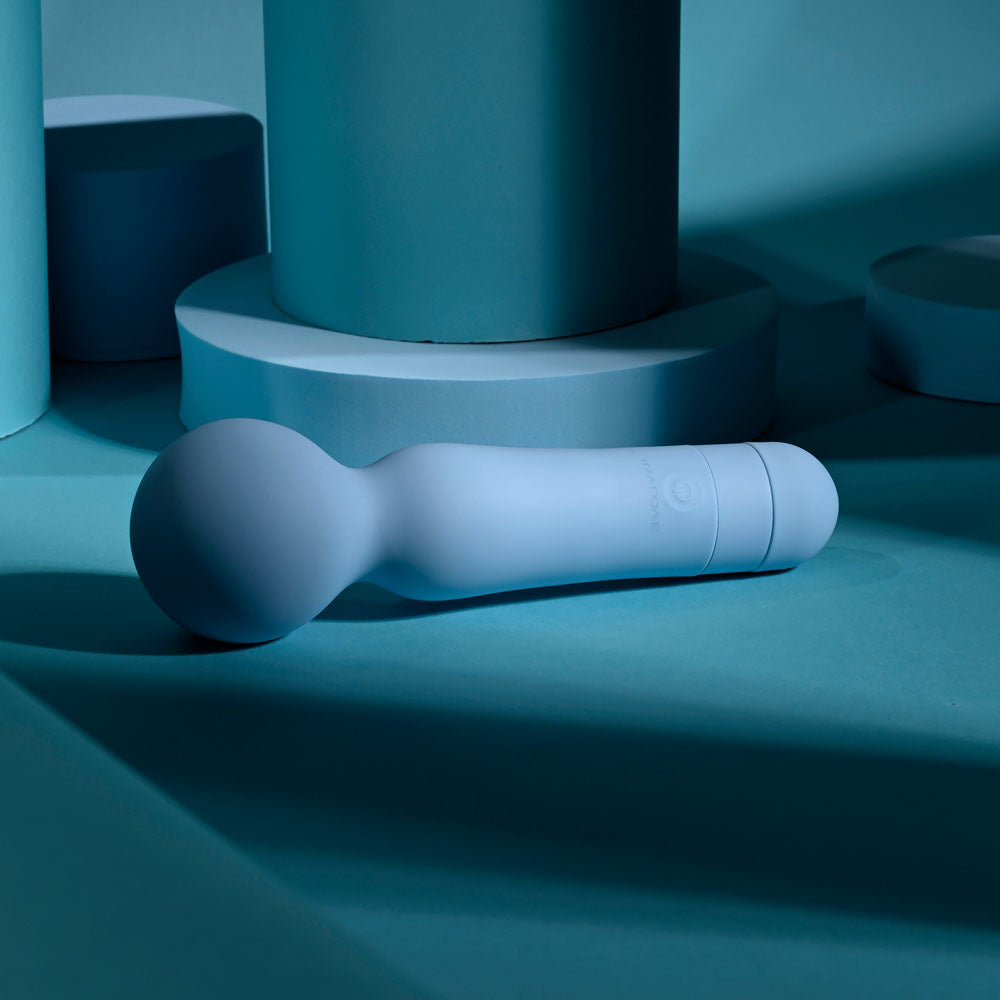 Evolved IRIS - Blue 18.3 cm USB Rechargeable Massage Wand Evolved