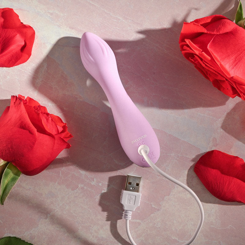 Evolved LILAC G - Lilac 11.5 cm USB Rechargeable Mini Vibrator Evolved