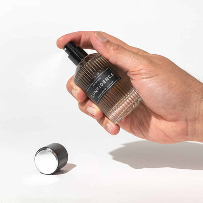 Eye Of Love Confidence Pheromone Cologne - 50 ml - Citrus Musk Scented Pheromone Cologne for Men to attract Women - 50 ml Spray Eye Of Love