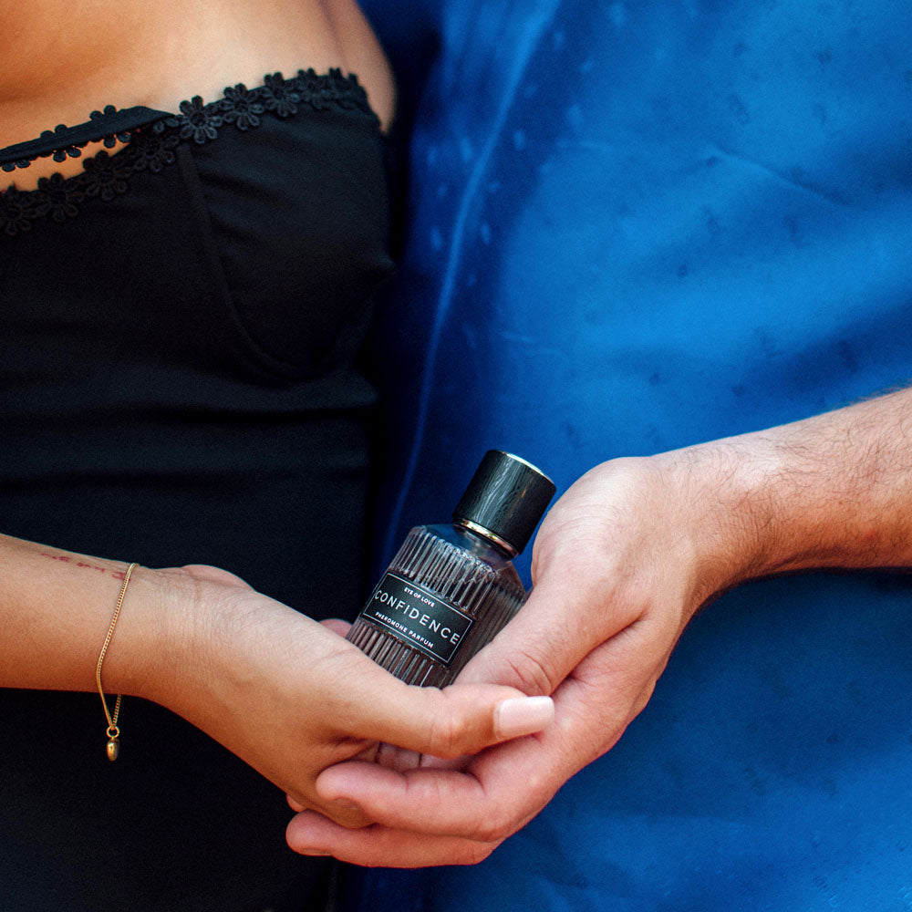 Eye Of Love Confidence Pheromone Cologne - 50 ml - Citrus Musk Scented Pheromone Cologne for Men to attract Women - 50 ml Spray Eye Of Love