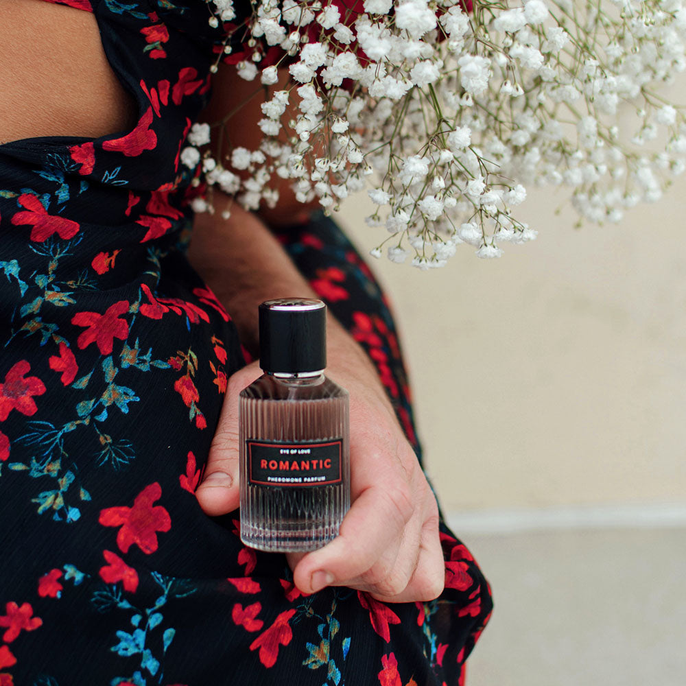 Eye Of Love Romantic Pheromone Cologne - 50 ml - Sandalwood Scented Pheromone Cologne for Men to attract Women - 50 ml Spray Eye Of Love