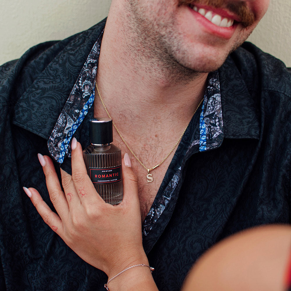 Eye Of Love Romantic Pheromone Cologne - 50 ml - Sandalwood Scented Pheromone Cologne for Men to attract Women - 50 ml Spray Eye Of Love