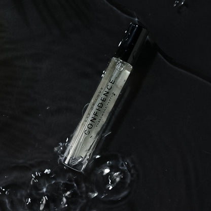 Eye Of Love Confidence Pheromone Cologne - 10 ml - Citrus Musk Scented Pheromone Cologne for Men to attract Women - 10 ml Spray Eye Of Love
