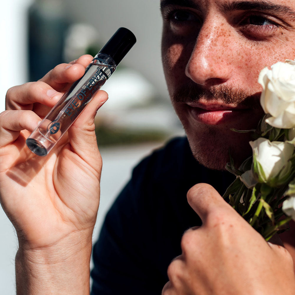 Eye Of Love Confidence Pheromone Cologne - 10 ml - Citrus Musk Scented Pheromone Cologne for Men to attract Women - 10 ml Spray Eye Of Love