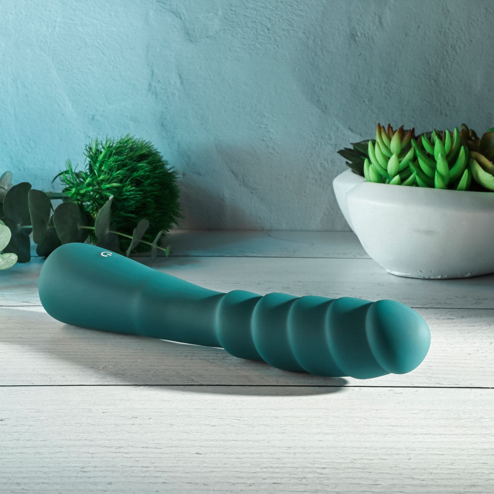 Gender X SCORPION - Green 21.2 cm USB Rechargeable Vibrator Gender X