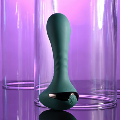 Gender X GOES ANYWHERE - Green 12.4 cm USB Rechargeable Vibrator Gender X