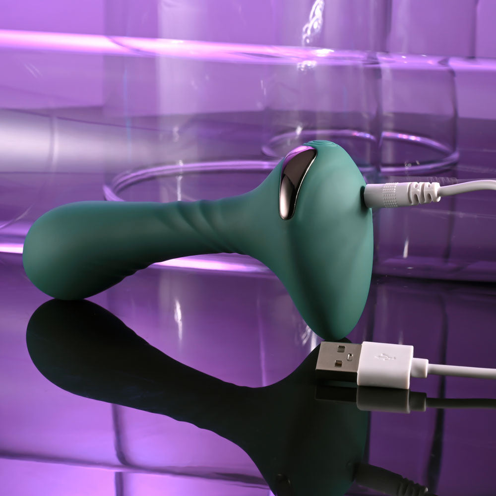 Gender X GOES ANYWHERE - Green 12.4 cm USB Rechargeable Vibrator Gender X