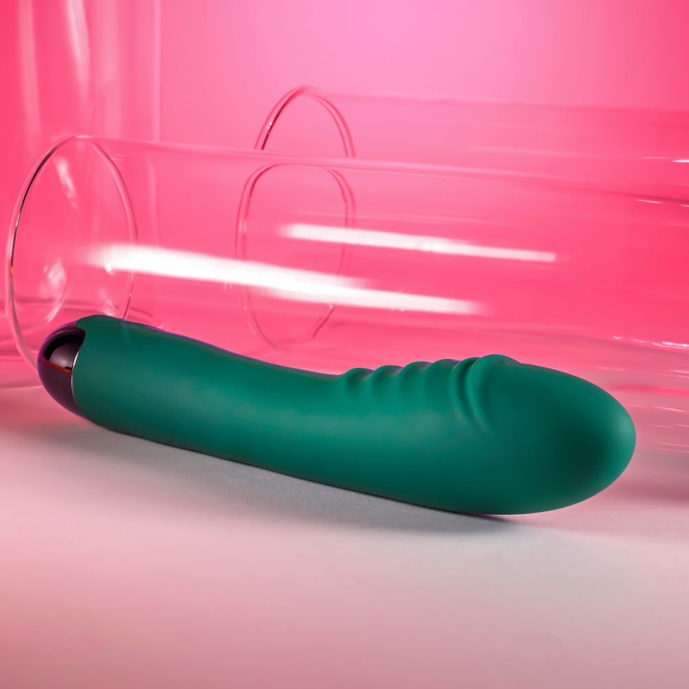 Gender X PIROUETTE - Green 20.6 cm USB Rechargeable Vibrator Gender X