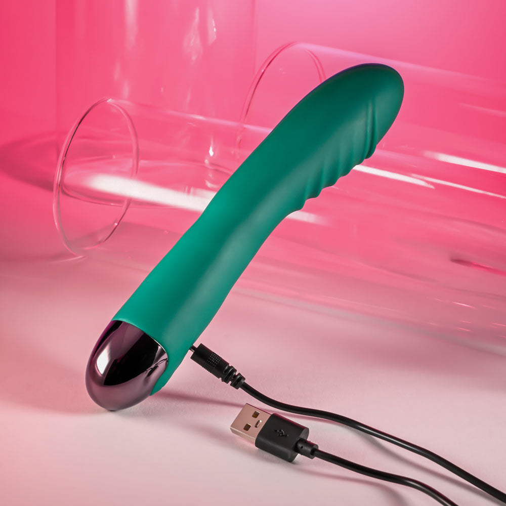 Gender X PIROUETTE - Green 20.6 cm USB Rechargeable Vibrator Gender X