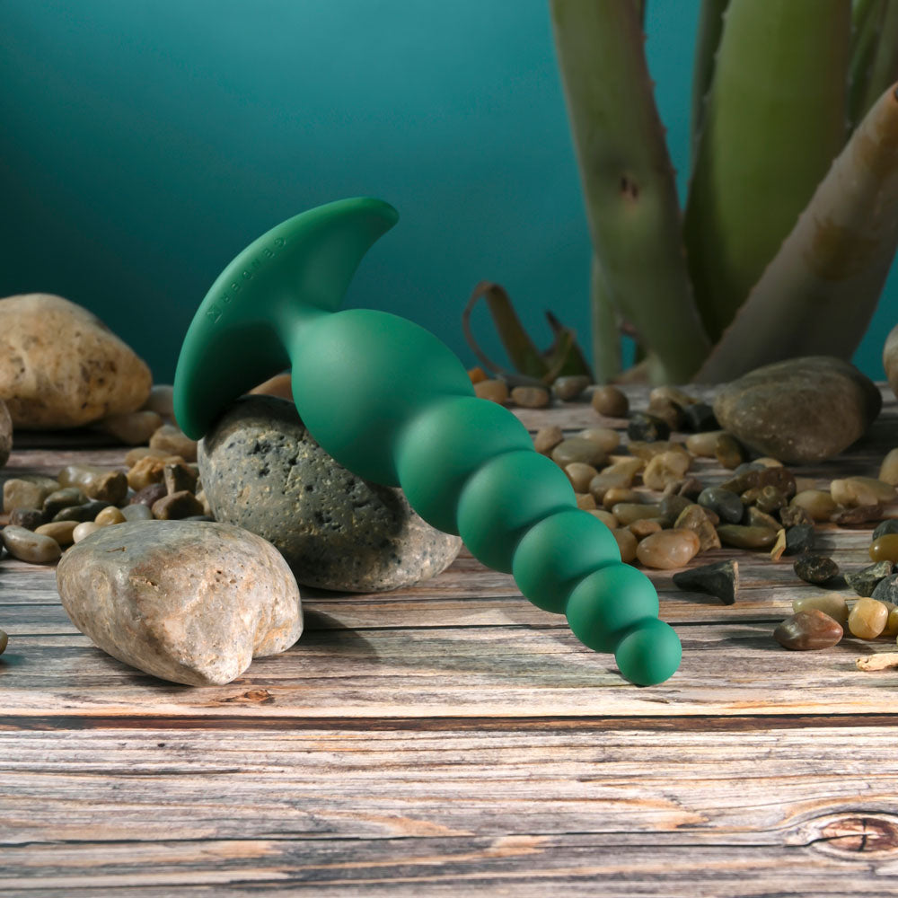 Gender X THE RATTLER - Green 17 cm USB Rechargeable Vibrating and Twirling Anal Plug Gender X