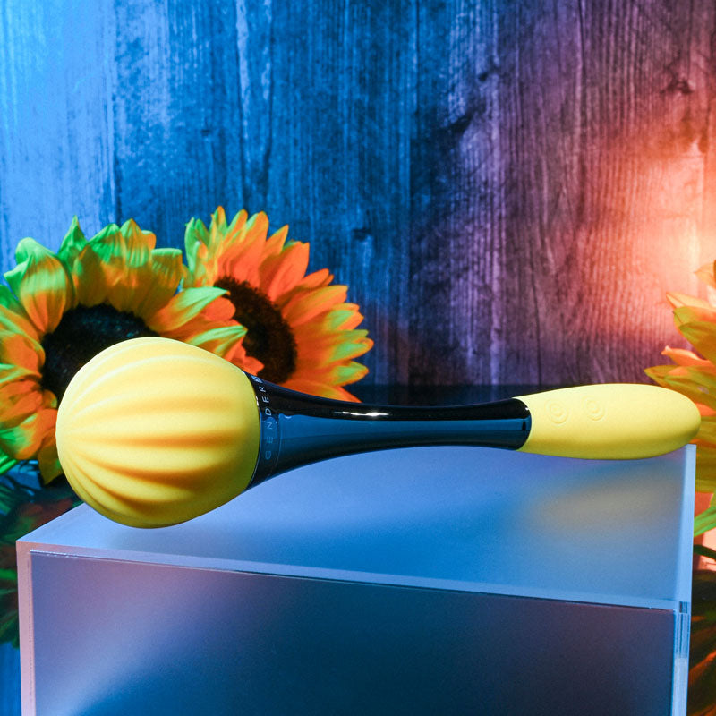 Gender X SUNFLOWER - Yellow 20 cm USB Rechargeable Massage Wand Gender X