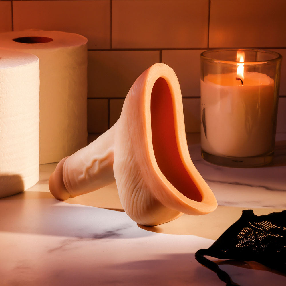 Gender X STAND TO PEE - Light - Flesh Realistic Stand-To-Pee Funnel Gender X