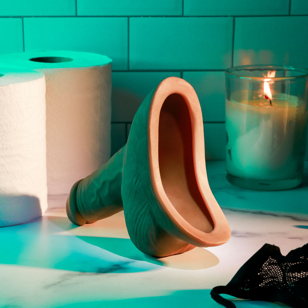 Gender X STAND TO PEE - Dark - Brown Realistic Stand-To-Pee Funnel Gender X