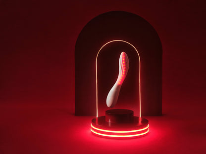 LELO MONA Spectra G-Spot Vibrator with Red Light Therapy Lelo