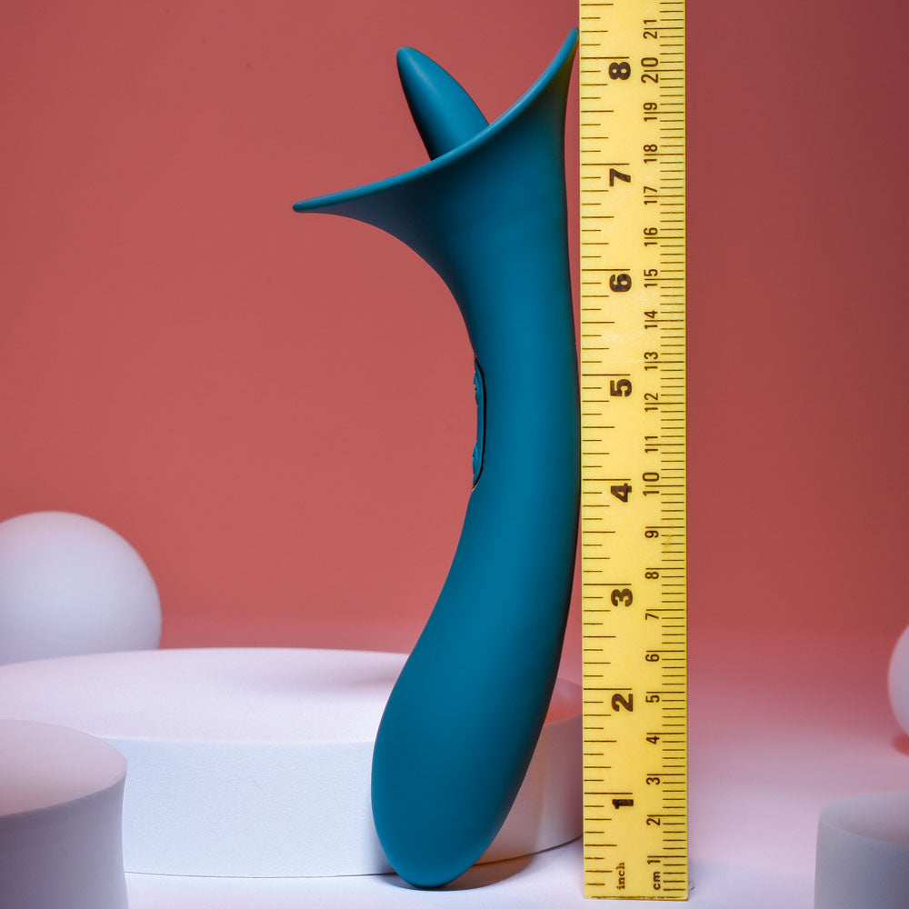 Playboy Pleasure TRUE INDULGENCE - Teal 21.3 cm USB Rechargeable Vibrator with Flicking Tip Playboy Pleasure