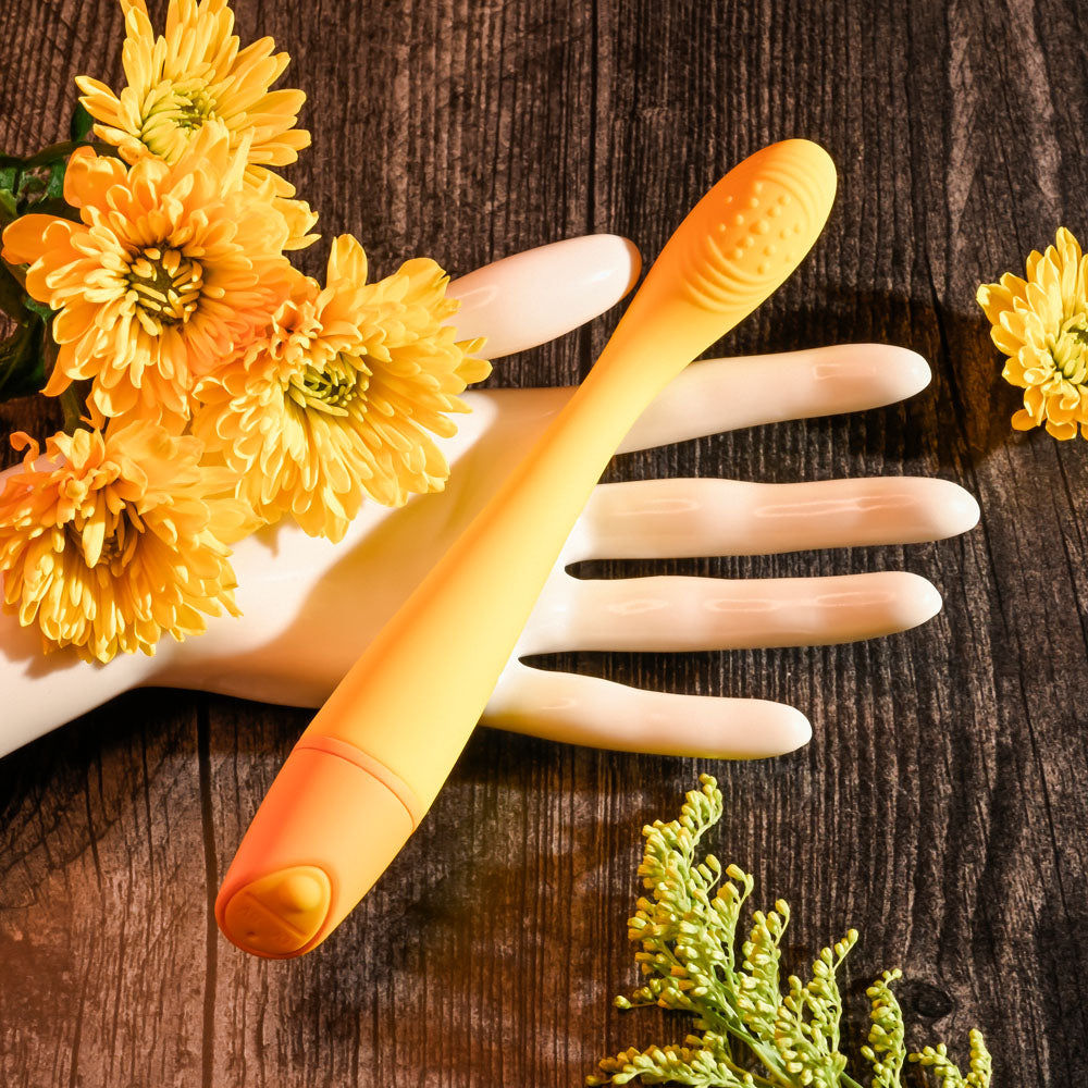 Selopa LEMON SQUEEZE - Yellow 18.4 cm USB Rechargeable Vibrator Selopa