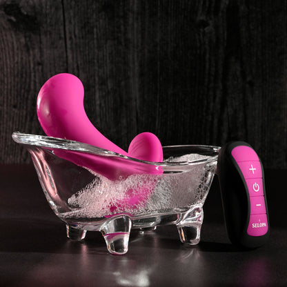 Selopa HOOKING UP - Pink 9.5 cm USB Rechargeable Vibrator with Wireless Remote Selopa