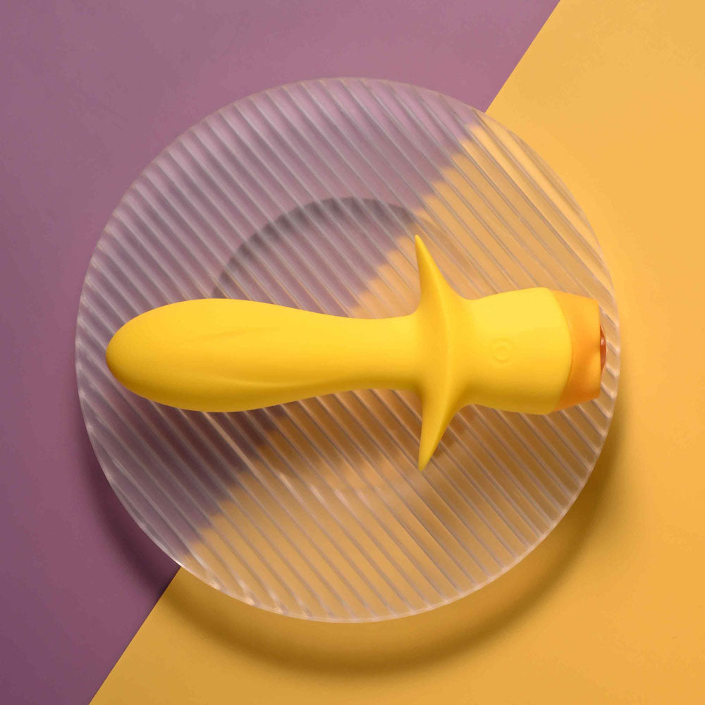 Selopa MELLOW YELLOW - Yellow 13.5 cm USB Rechargeable Vibrating Anal Plug Selopa