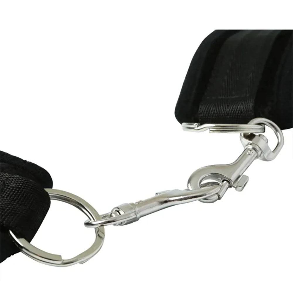 Sex & Mischief Black Beginner's Handcuffs - Black Restraints Sportsheets