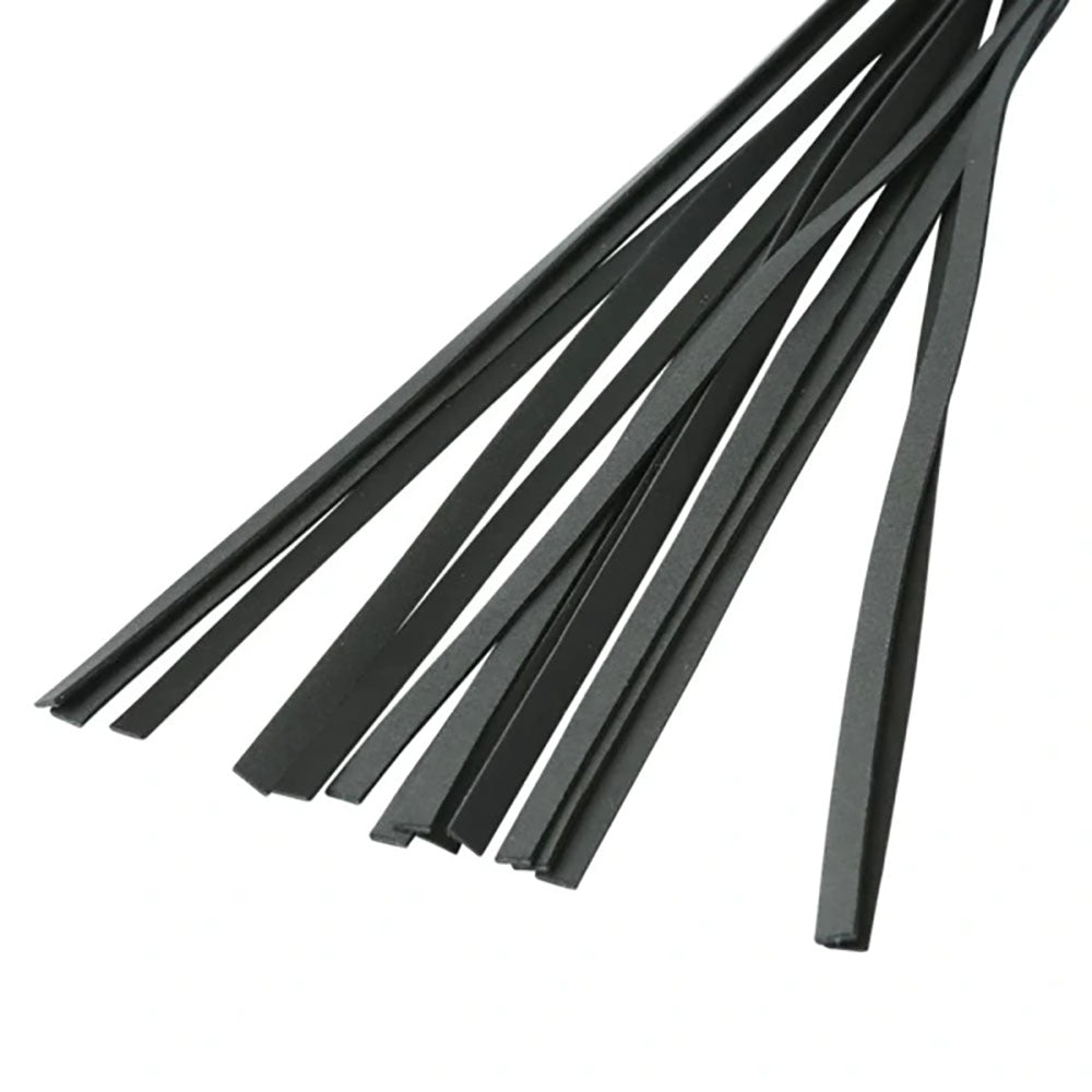 Sex & Mischief Mahogany Flogger - 76 cm Flogger Whip with Wooden Handle Sportsheets