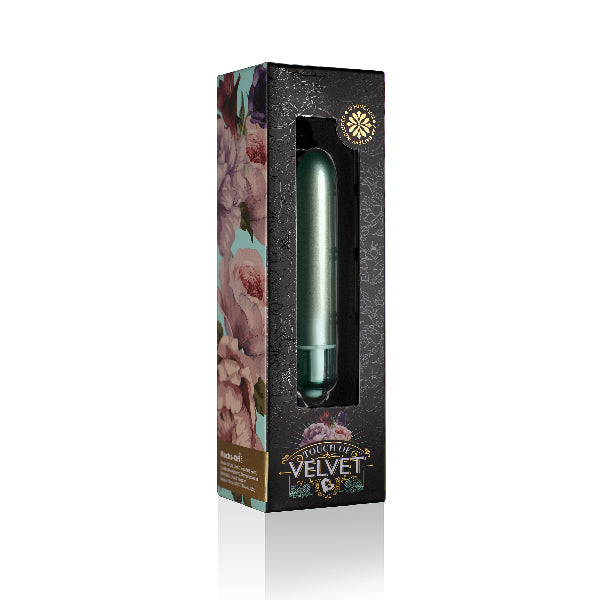 RO-90 Touch of Velvet Aqua Lily  - Club X